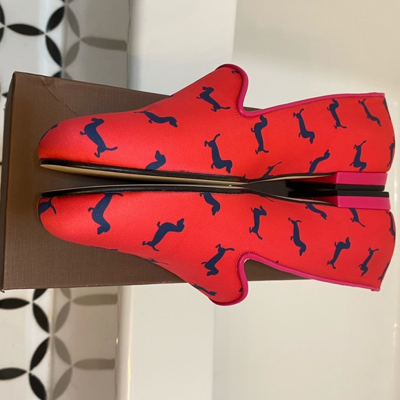 Pink Dog-Print Loafers!! - Picture 7 of 12